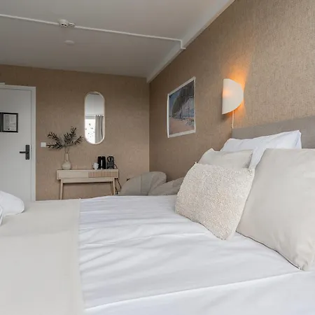 Quiet Student Room By Tilburg University Parking