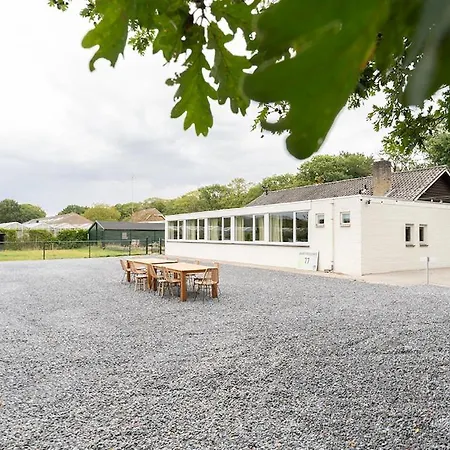 Quiet Student By Parking Holiday home *