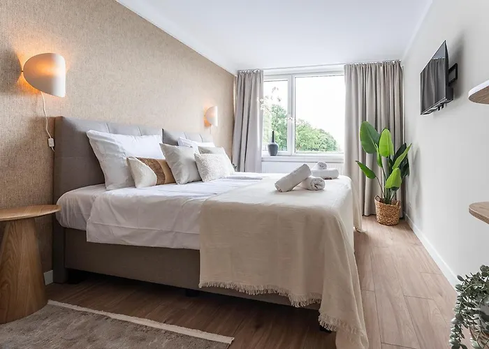 Quiet Student Room By Tilburg University Parking Tatil Evi