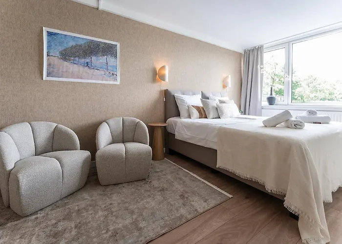 Student-friendly Close To ティルブルグ